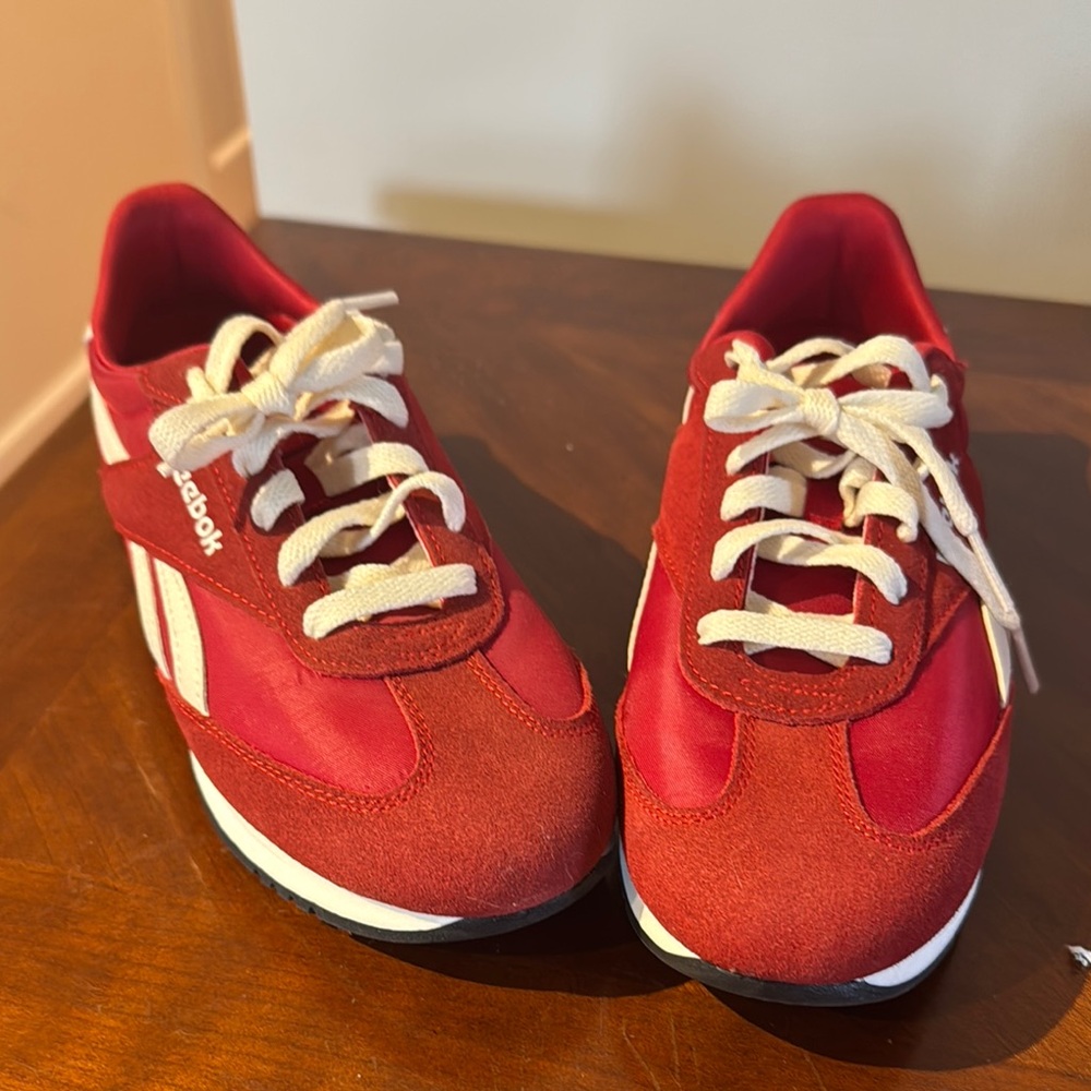 Reebok women’s Red Sneakers